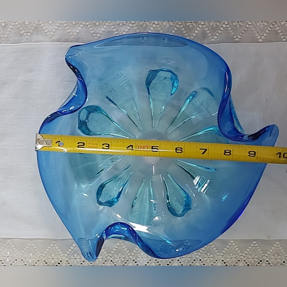 Art Glass Flower Bowl. Asymmetrical Decorative Blue Bowl, Blue Ombre - Picture 6 of 7